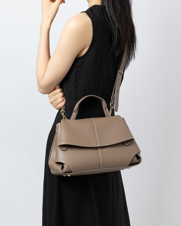 Lucienne Tasche