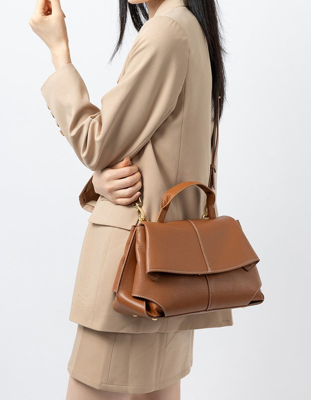 Lucienne Tasche