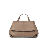 Lucienne Tasche